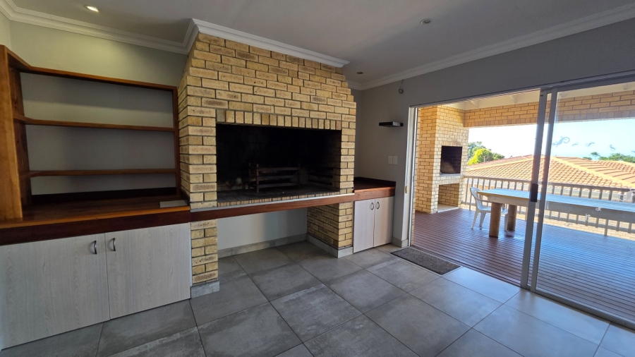 4 Bedroom Property for Sale in Dana Bay Western Cape